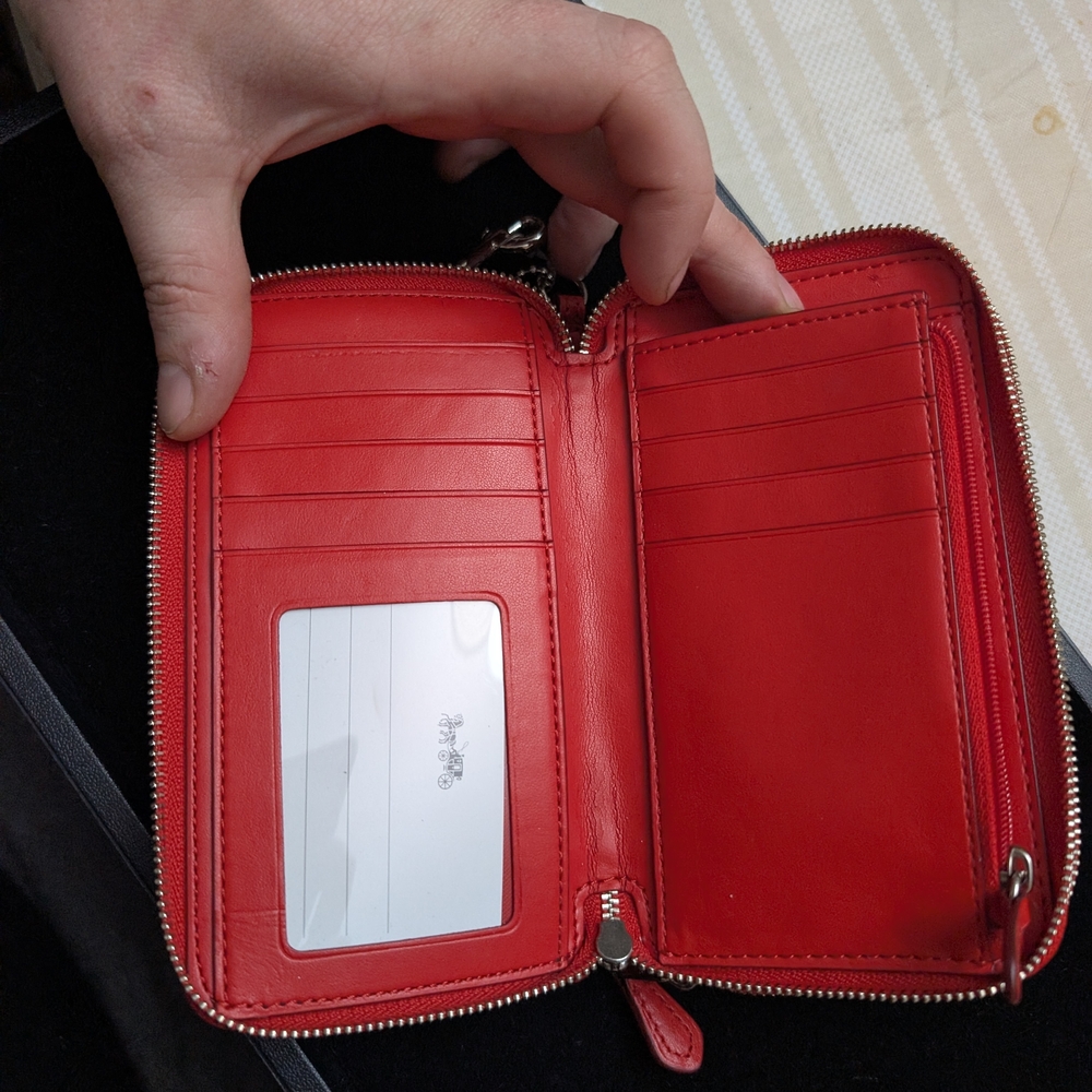 Coach Brown Floral Zip Wristlet with Red Trim - Picture 2 of 4